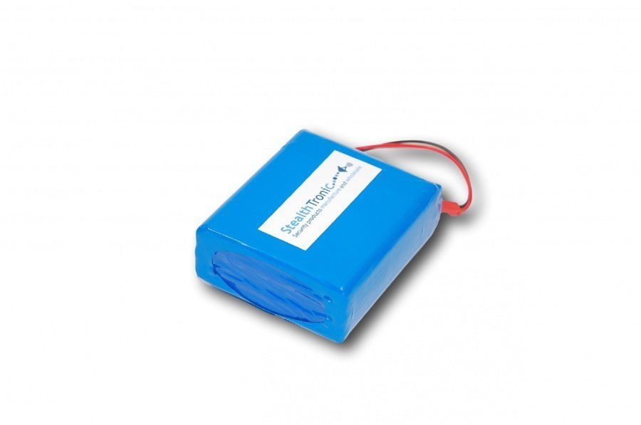3.7V 24000mAh Li-Po baterie.